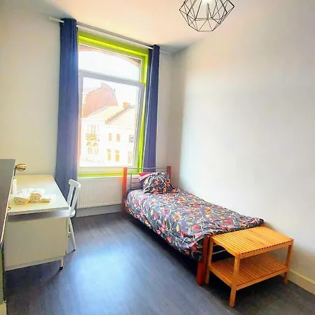 Accommodatie bij particulieren Charmante Chambre A Louer Au Centre De Gilly *